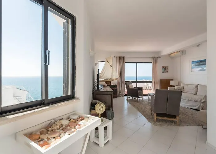 Amazing Sea View Penthouse Apartment *