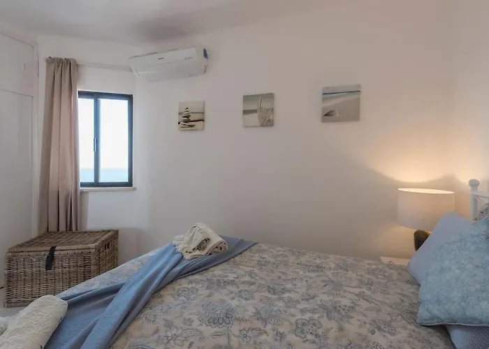 Amazing Sea View Penthouse Apartment